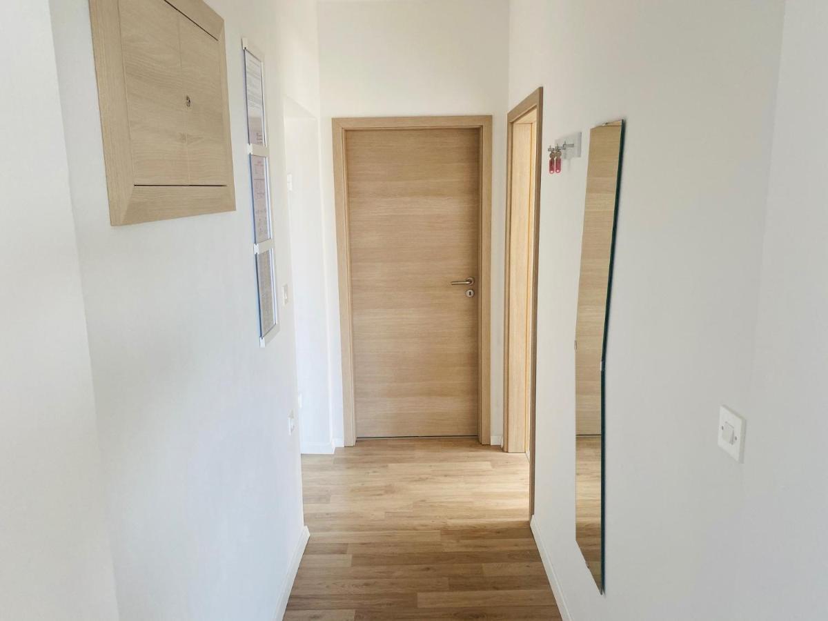 Apartman Irena 2 드라말리 외부 사진