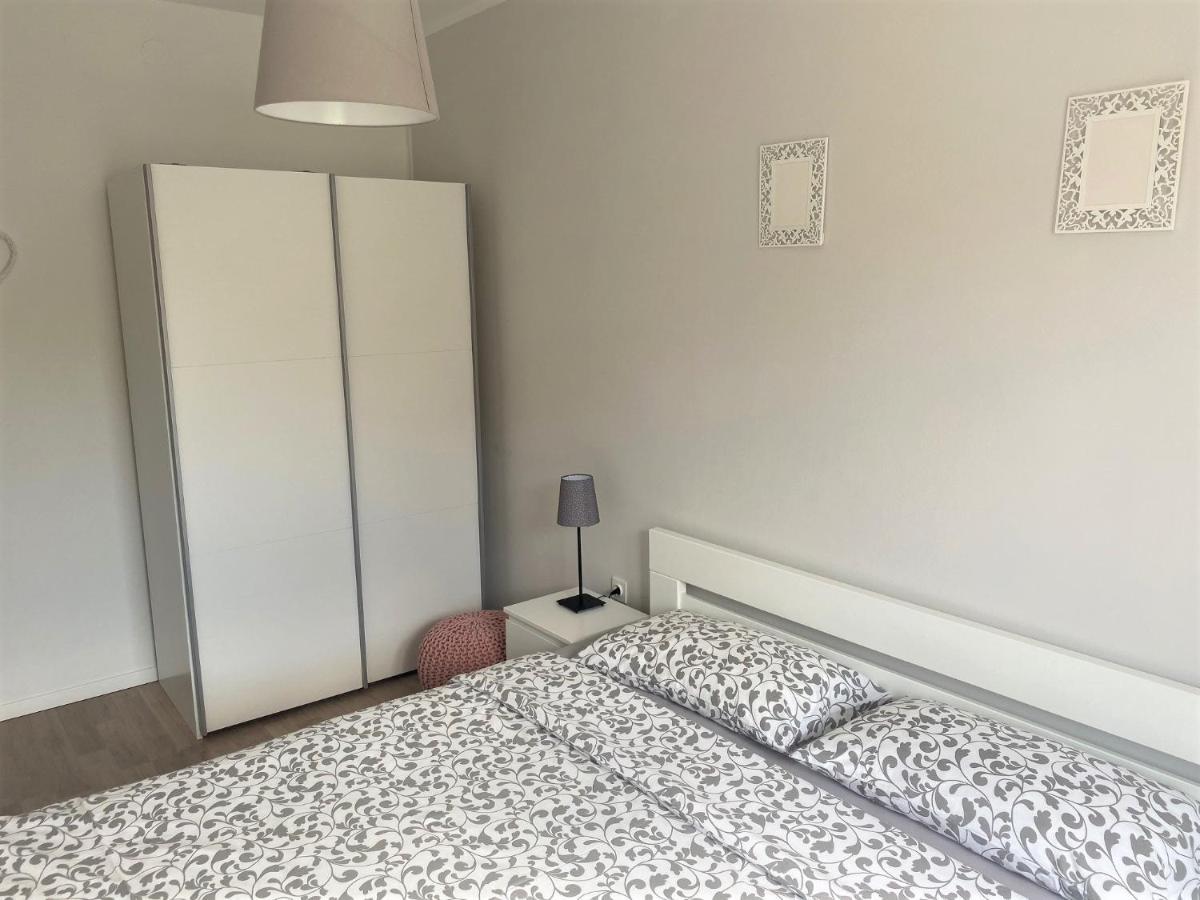 Apartman Irena 2 드라말리 외부 사진