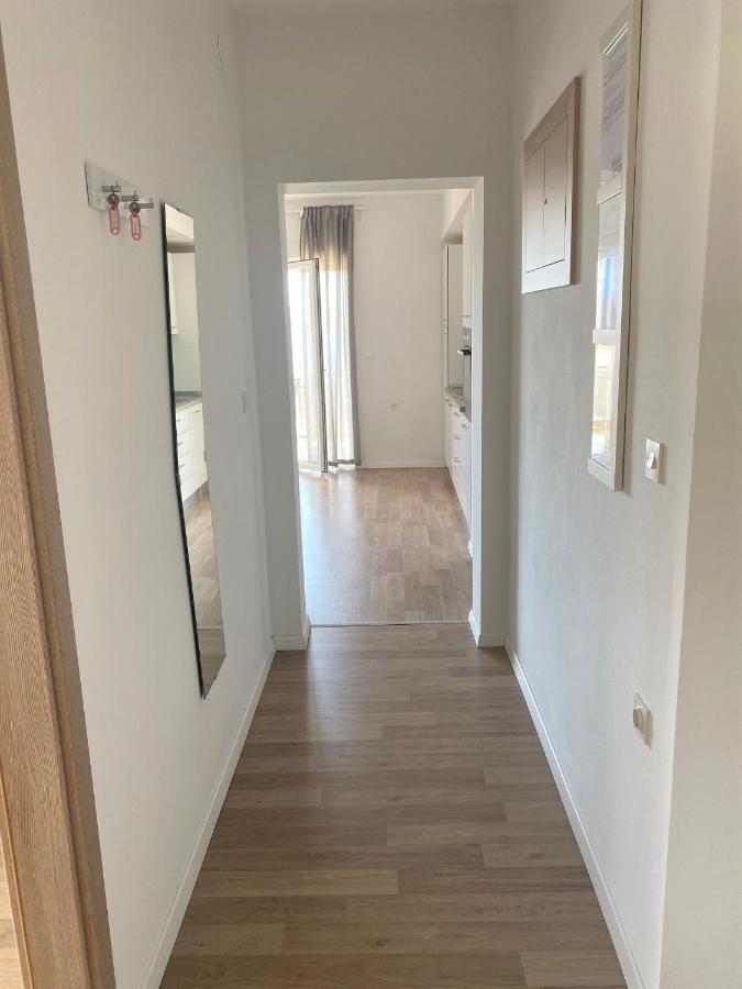 Apartman Irena 2 드라말리 외부 사진
