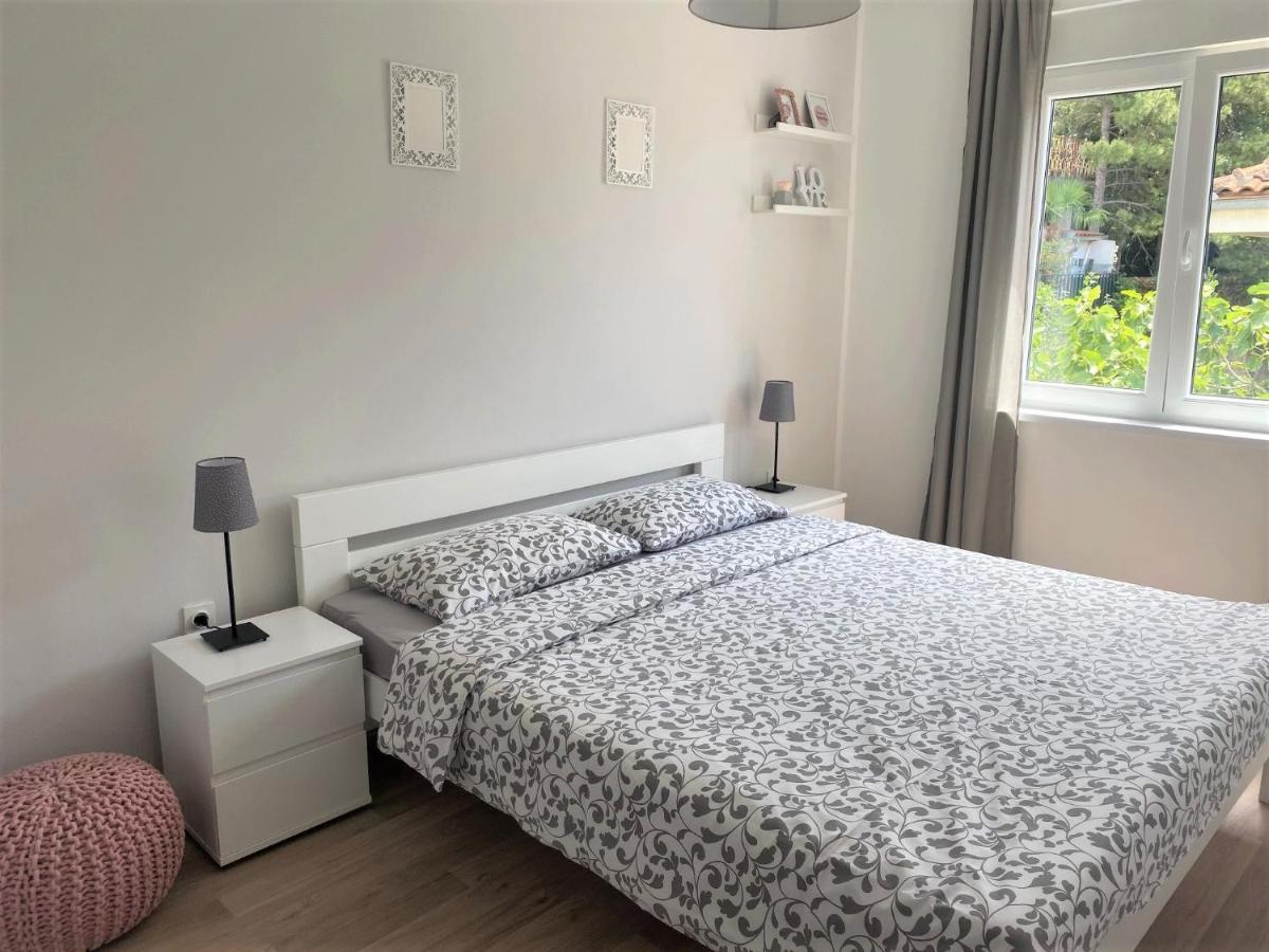 Apartman Irena 2 드라말리 외부 사진
