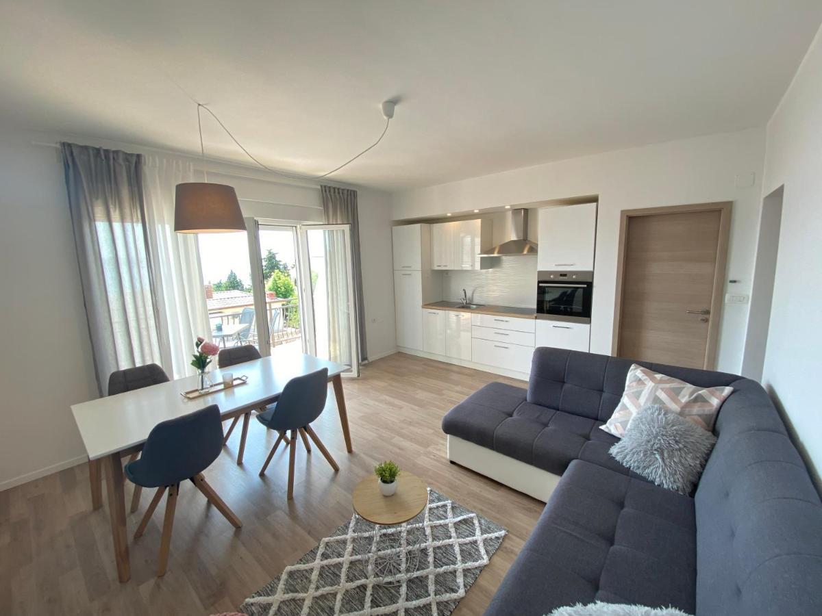 Apartman Irena 2 드라말리 외부 사진