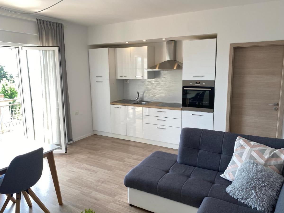 Apartman Irena 2 드라말리 외부 사진